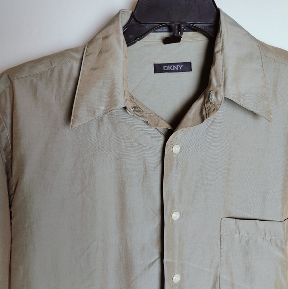 VTG 90s DKNY Men's Green Metallic Iridescent Dress Shirt, Size M/15.5 (32/33) - Picture 3 of 11